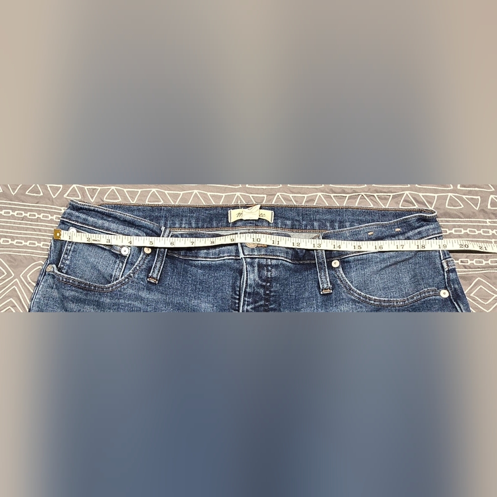 Madewell Midrise Kick Out Jeans Size 33 - Picture 5 of 8
